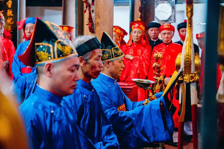 Yêu quê hương trong từng nghi thức tế lễ, rước kiệu ảnh 6