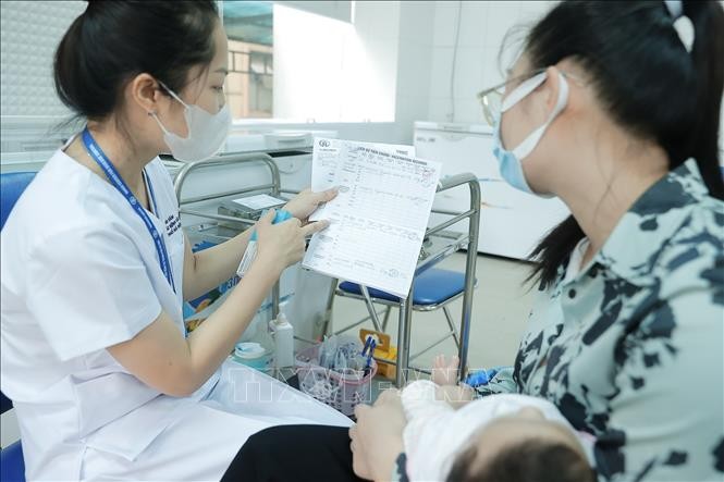 CDC Hà Nội mở cửa lại phòng tiêm chủng ảnh 5