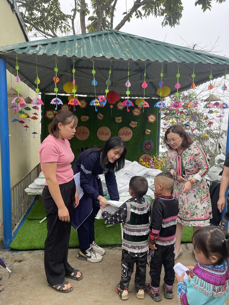 Gương mặt "Trẻ em của năm 2023" mong muốn truyền cảm hứng thiện nguyện đến các bạn trẻ ảnh 2