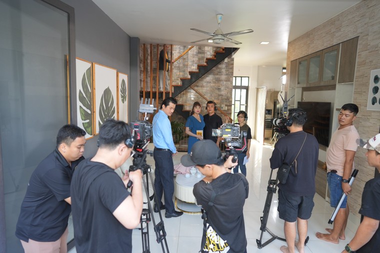 Nghệ sĩ Phi Thanh Vân: Sống an nhiên và sẵn sàng đón nhận nhiều sứ mệnh vì cộng đồng ảnh 2