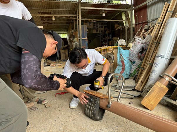 Mang sân chơi mùa hè tới trẻ em ngoại thành Hà Nội ảnh 1