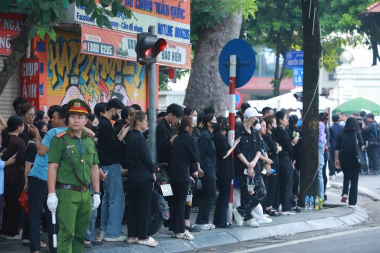 TRỰC TIẾP: Lễ truy điệu và an táng Tổng Bí thư Nguyễn Phú Trọng ảnh 130