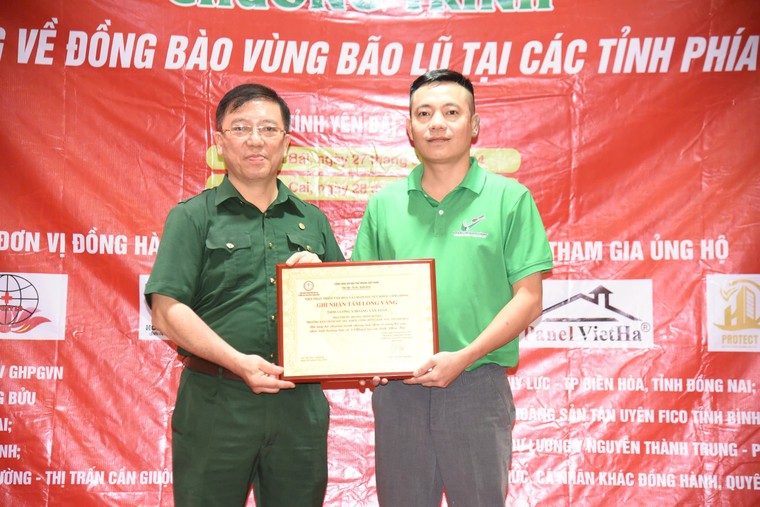 Những chuyến xe thiện nguyện vẫn tiếp tục hướng về Tây Bắc ảnh 11