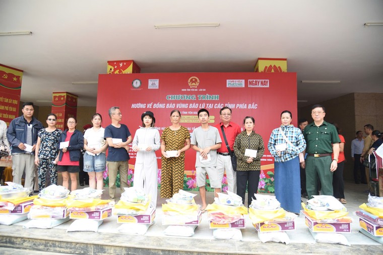 Những chuyến xe thiện nguyện vẫn tiếp tục hướng về Tây Bắc ảnh 6