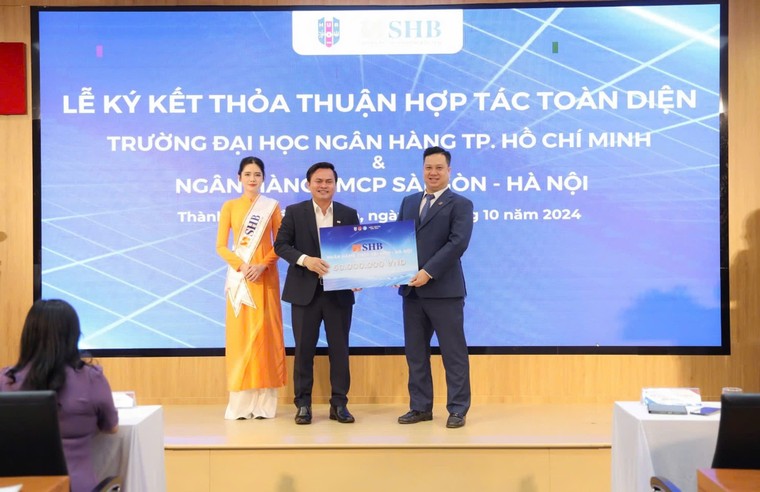 SHB ký kết hợp tác toàn diện với Trường Đại học Ngân hàng TP Hồ Chí Minh ảnh 1