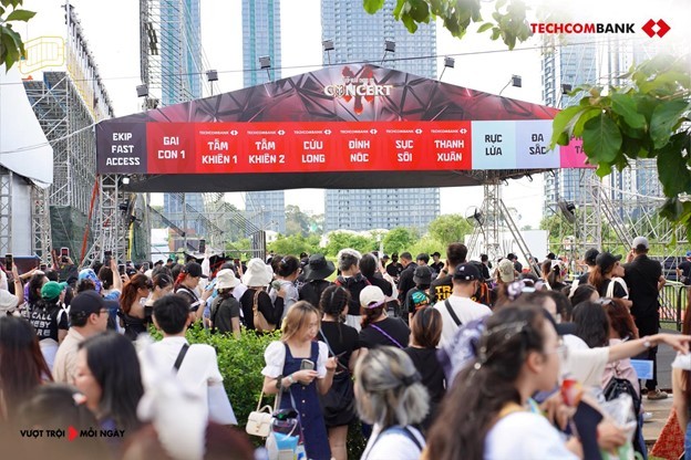 Khi âm nhạc truyền thống giao thoa hiện đại: Techcombank góp phần đưa concert Việt vươn tầm thế giới ảnh 2