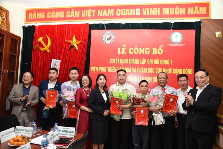 Mở rộng mạng lưới Đông y trong Viện Phát triển văn hóa và Chăm sóc sức khỏe cộng đồng ảnh 5