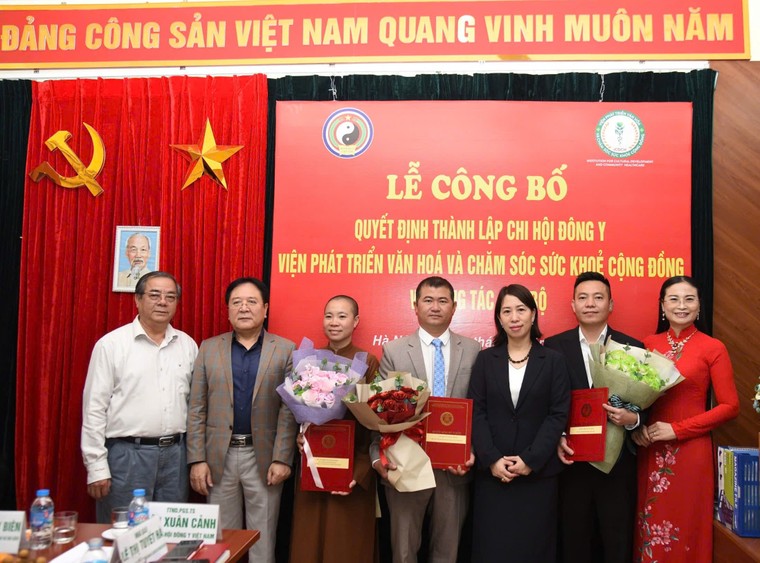 Mở rộng mạng lưới Đông y trong Viện Phát triển văn hóa và Chăm sóc sức khỏe cộng đồng ảnh 6
