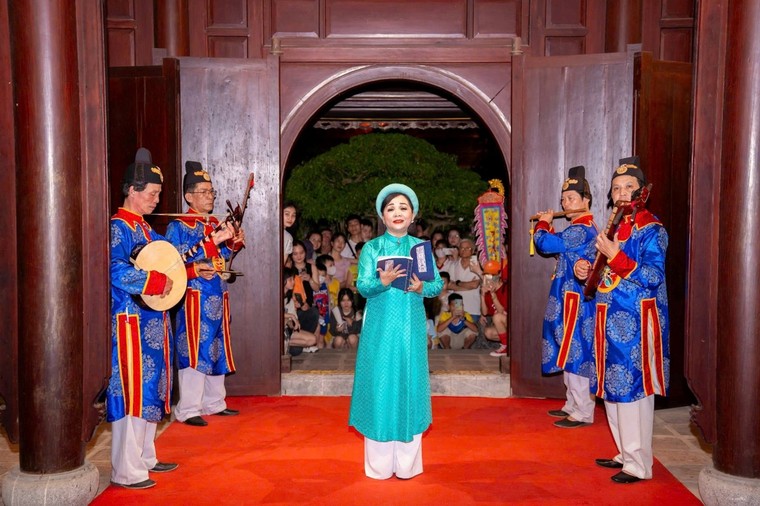 Ngự trà Hoàng cung ảnh 5