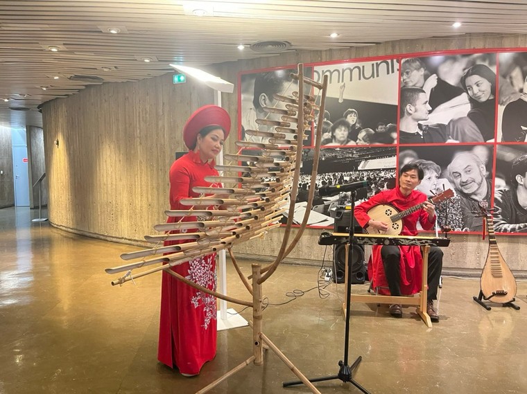 Chiến thắng 30/4 - Biểu tượng toàn cầu của khát vọng tự do và đoàn kết quốc tế ảnh 3