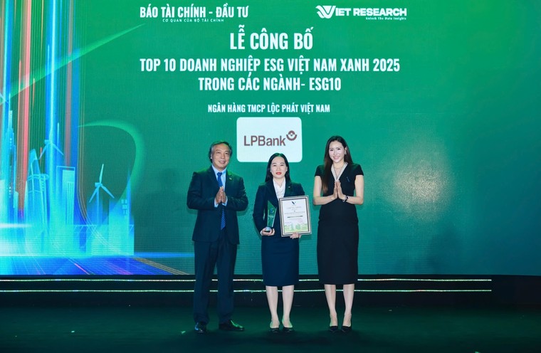 Dấu ấn ESG của LPBank: Từ "Lãnh đạo xanh" châu Á đến Top 10 Ngân hàng Việt Nam xanh ảnh 2