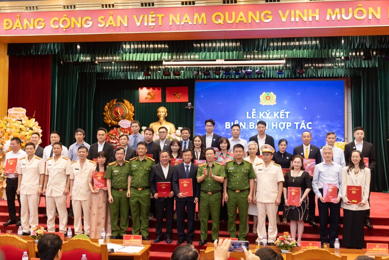 Từng bước hiện thực hóa mục tiêu làm chủ công nghệ dữ liệu lõi tại Việt Nam ảnh 6