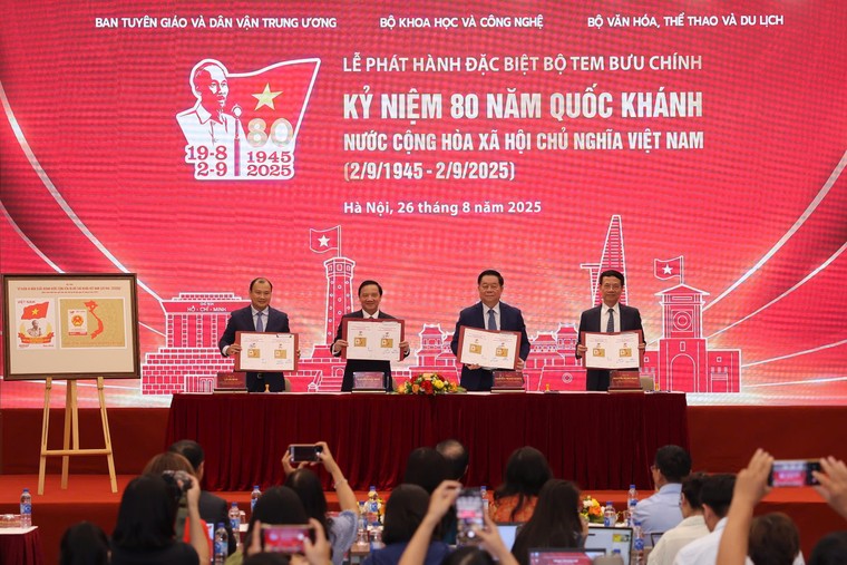 Ra mắt Trung tâm Báo chí phục vụ lễ kỷ niệm 80 năm Quốc khánh 2/9 ảnh 1