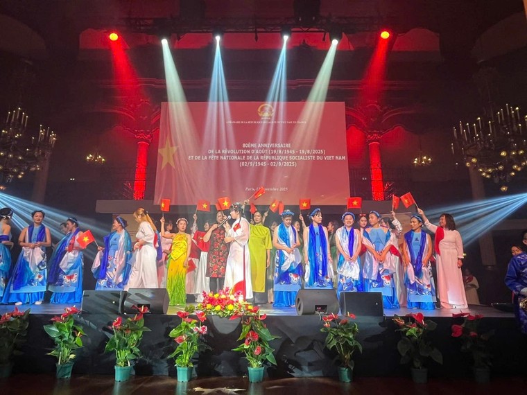 Việt Nam kỷ niệm 80 năm Quốc khánh tại Paris: Từ lịch sử hào hùng đến khát vọng đóng góp cho thế giới hòa bình ảnh 4