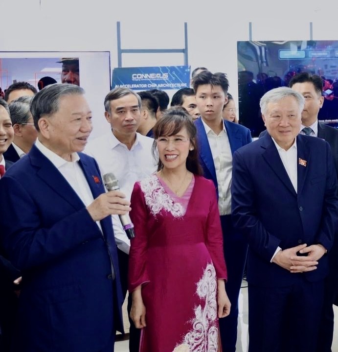 Ngân hàng Số Vikki và Đà Nẵng hợp tác phát triển nhân lực ngành bán dẫn và trí tuệ nhân tạo ảnh 1