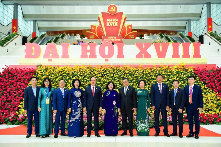 Bí thư Hà Nội: Ban chấp hành Đảng bộ khóa mới phải là những cán bộ dám nghĩ, dám làm ảnh 2