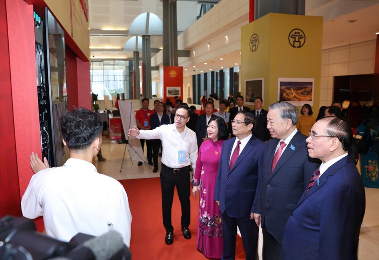 Đại biểu Hà Nội nêu cao tinh thần trách nhiệm, tích cực đóng góp trí tuệ để cụ thể hóa kỳ vọng của Trung ương ảnh 2