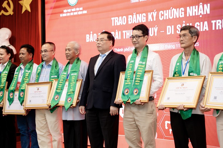 Bảo tồn và phát huy giá trị văn hóa, bản sắc của nền y học cổ truyền Việt Nam ảnh 19