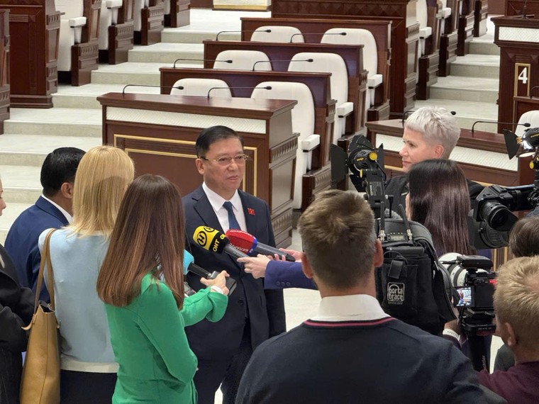 Vị đại biểu vì sự nghiệp an sinh xã hội ảnh 3