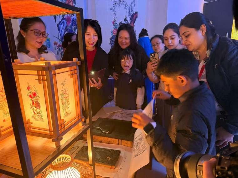 Trải nghiệm miễn phí không gian tương tác ánh sáng về di sản Hà Nội ảnh 3