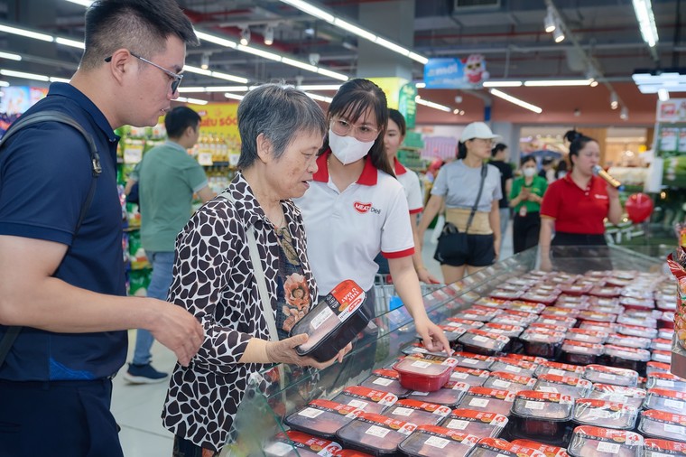 Người Việt ưu tiên thực phẩm an toàn, minh bạch nguồn gốc trong bữa ăn hàng ngày? ảnh 1
