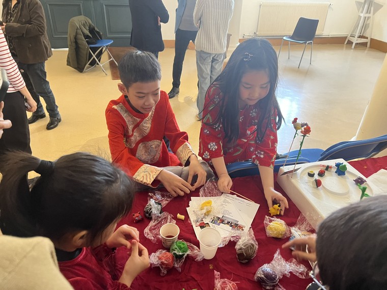 Triển lãm “Hồn Việt trên đất Pháp” lan tỏa giá trị văn hóa Việt ảnh 2