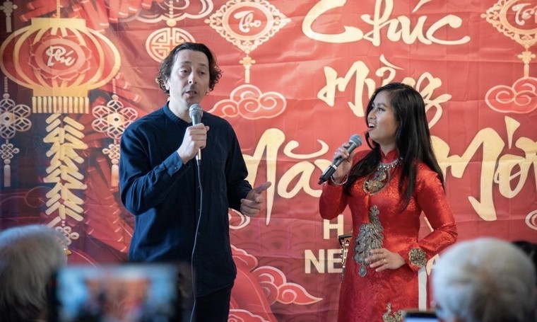 Kiều bào tại Pháp mừng xuân mới với những giai điệu quê hương ảnh 2