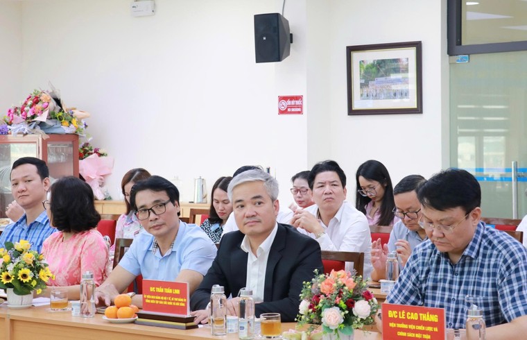 Chủ tịch Công đoàn Y tế Việt Nam: "Truyền thông góp phần lan tỏa chính sách, bảo vệ quyền lợi cán bộ y tế" ảnh 3