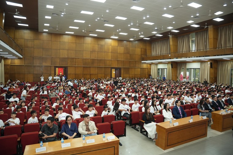 TOFAS 2025 - 2026: Trang bị kiến thức Toán học và Lập trình cho những chủ nhân tương lai của kỷ nguyên số ảnh 2