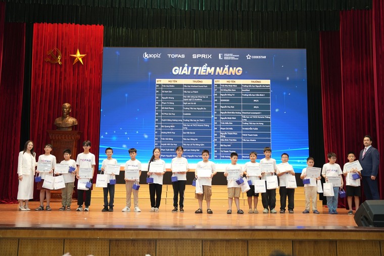 TOFAS 2025 - 2026: Trang bị kiến thức Toán học và Lập trình cho những chủ nhân tương lai của kỷ nguyên số ảnh 7