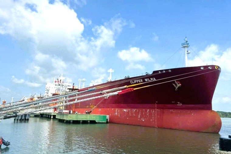 PV GAS nhập khẩu gần 120.000 tấn LNG, LPG giữa cao điểm nhu cầu năng lượng ảnh 2