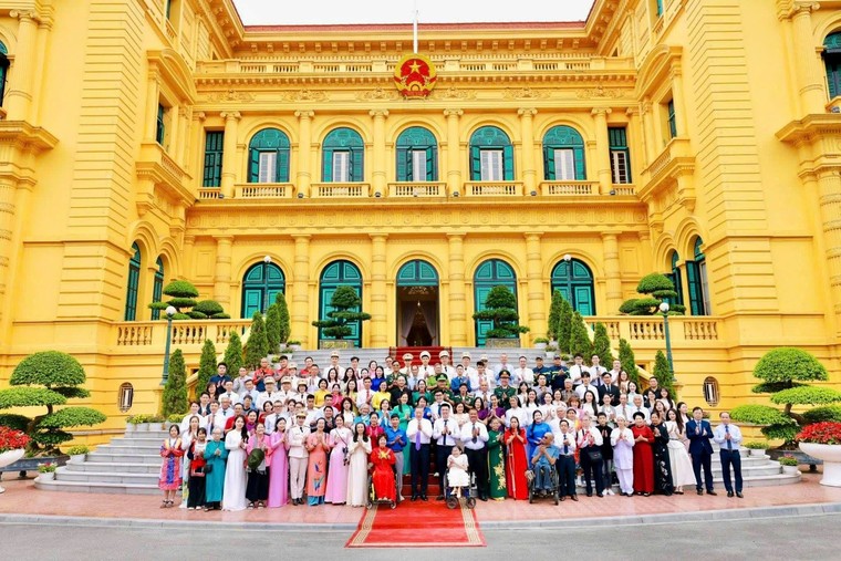 Nữ hiệu trưởng 105 lần hiến máu và hành trình lan tỏa sự tử tế ảnh 1