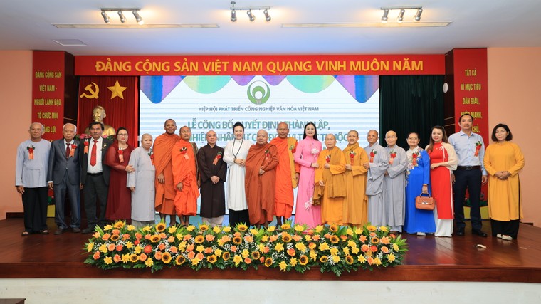 Hiệp hội Phát triển Công nghiệp Văn hóa Việt Nam kiện toàn bộ máy, ra mắt ban Văn hóa – Xã hội và Cộng đồng ảnh 8