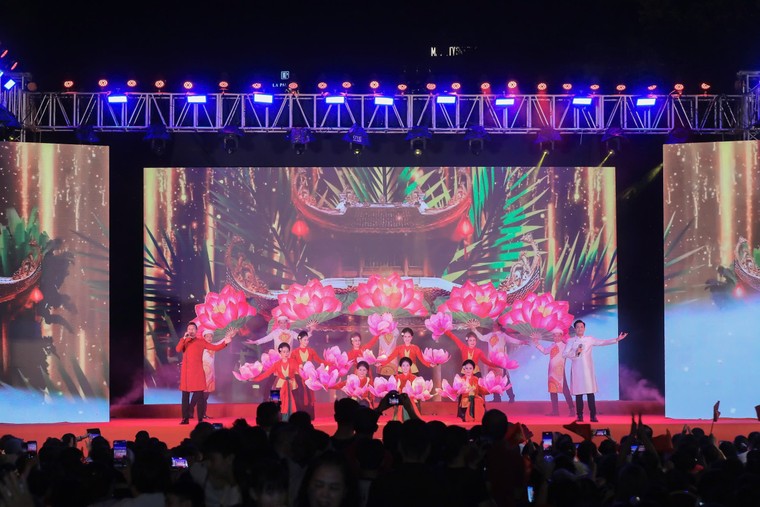 "Hà Nội - Khúc hát tự hào" ảnh 5
