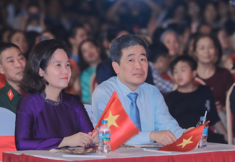 "Hà Nội - Khúc hát tự hào" ảnh 1