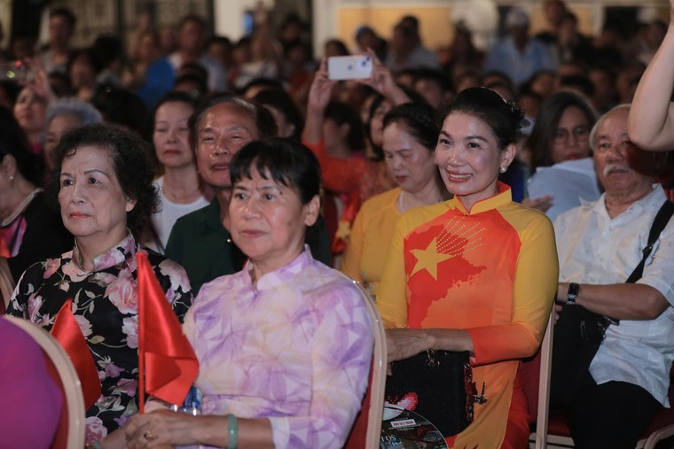 "Hà Nội - Khúc hát tự hào" ảnh 3