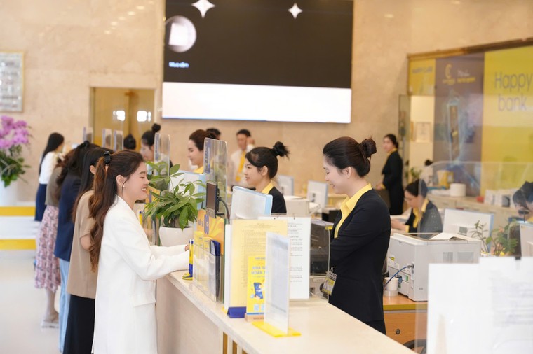 Nam A Bank đạt 80% lợi nhuận, ROE tiệm cận 20% trong 9 tháng đầu năm 2026 ảnh 1
