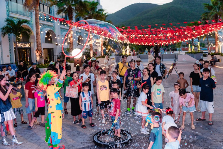 Chiều thứ 7, ngày 10/10: 4 lý do “nhất định phải ghé” Libera Nha Trang ảnh 3