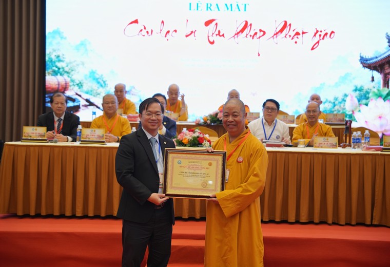 Thư pháp Quốc ngữ trong không gian Phật giáo: Giữ gìn bản sắc chữ Việt, kết nối con người trong thời đại mới ảnh 4