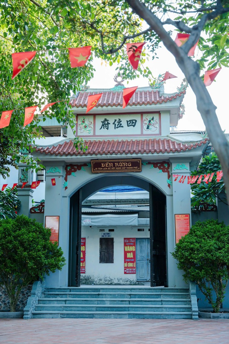 Đền Rừng - Dấu ấn tín ngưỡng trên đất Gia Thượng xưa ảnh 1