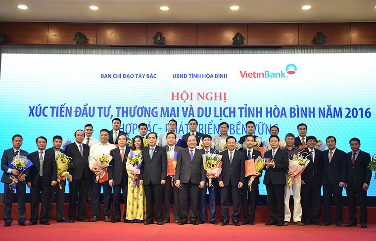 Thủ tướng chứng kiến nguồn vốn 1 tỷ USD vào Hòa Bình ảnh 2
