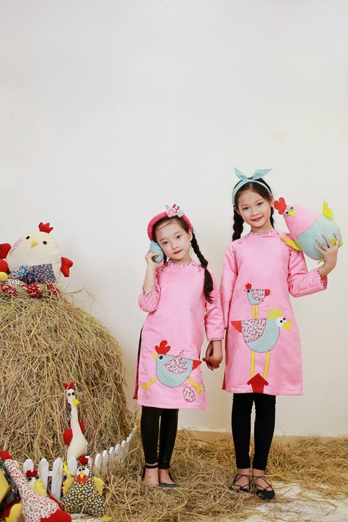 BST áo dài con gà dành riêng cho bé năm Đinh Dậu ảnh 9