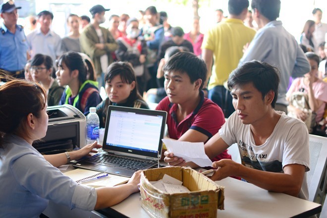 Hàng chục nhà xe ở Sài Gòn rục rịch tăng vé tết ảnh 1