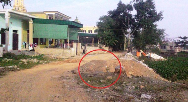 4 năm không làm xong 1 km đường ảnh 1