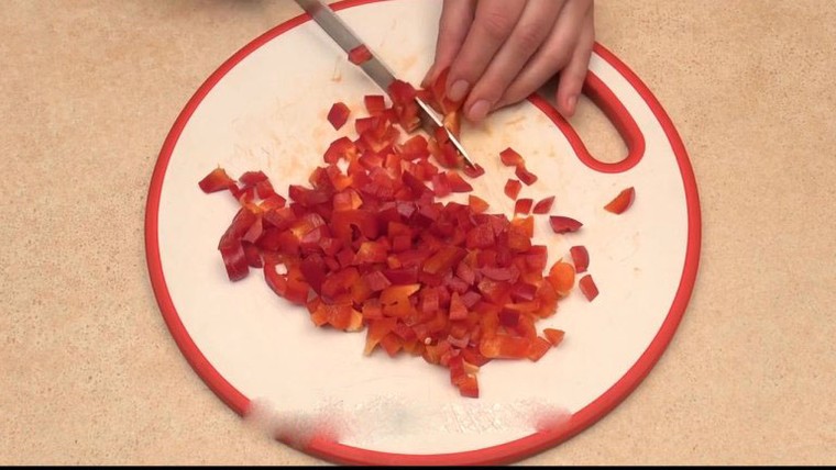 Cách làm món thịt đông trong vỏ trứng gà cực bắt mắt đón tết ảnh 6