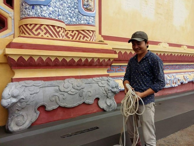 Điều chỉnh màu sắc, họa tiết bia Quốc học sau Tết Nguyên đán ảnh 1