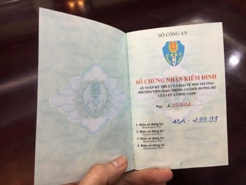 Bí thư Đà Nẵng bác thông tin đi ôtô biển giả 299.99 ảnh 1