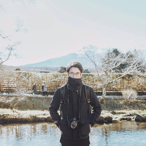 Chàng trai Sài Gòn muốn 'mang' dép tổ ong đi khắp thế giới ảnh 1