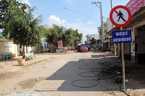 An Giang xuất hiện điểm sạt lở báo động cách Vàm Nao 10 km ảnh 1