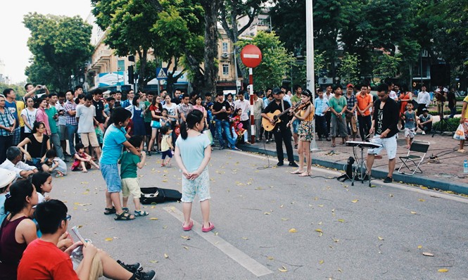 Hà Nội chi bao nhiều cho việc tổ chức phố đi bộ? ảnh 1